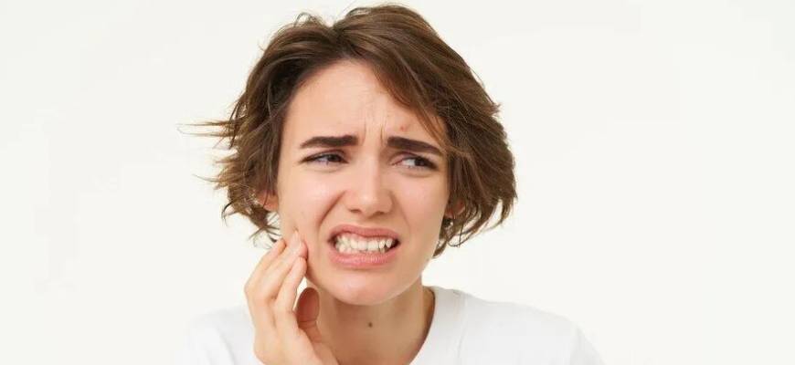 Diş Hassasiyeti Tedavisi